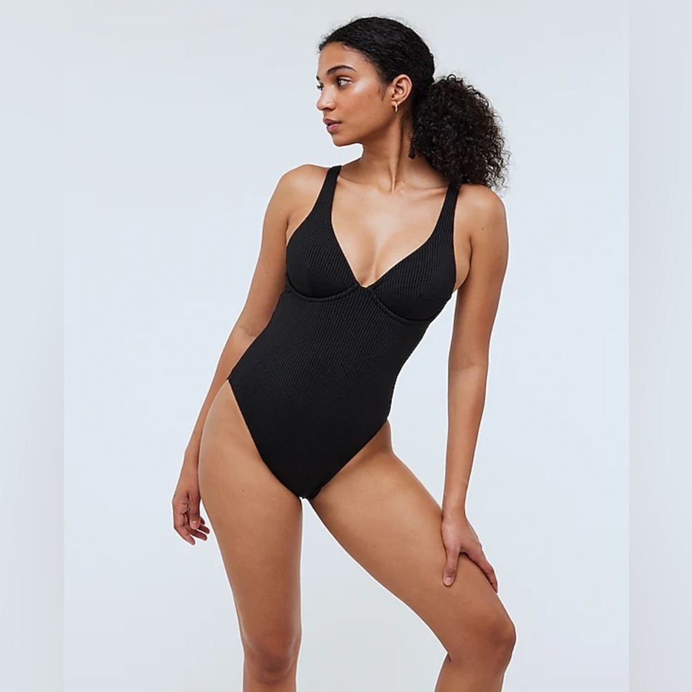NWT Madewell Ribbed Underwire Open-Back One-Piece Swimsuit